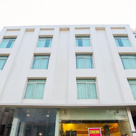 Hotel Zion Inn Varanasi Exteriör bild