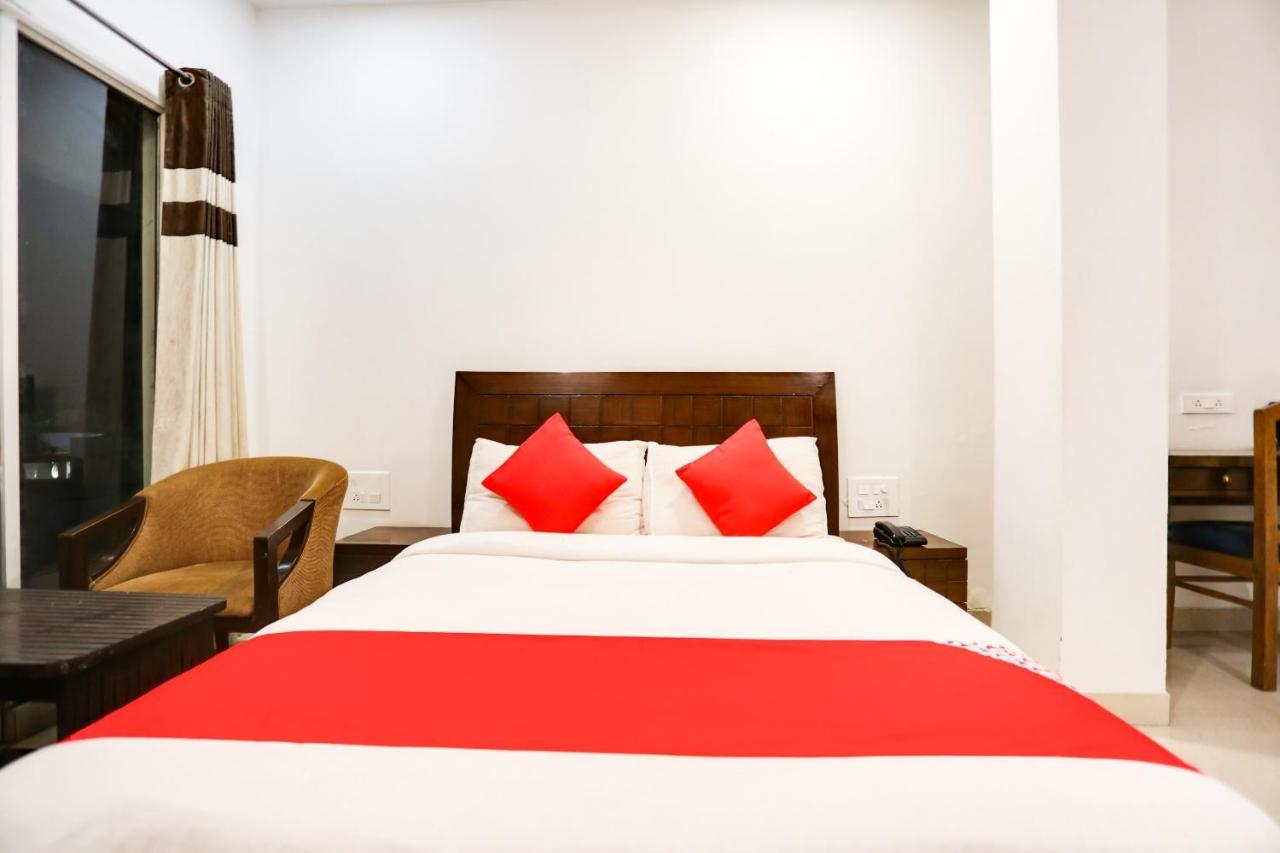 Hotel Zion Inn Varanasi Exteriör bild