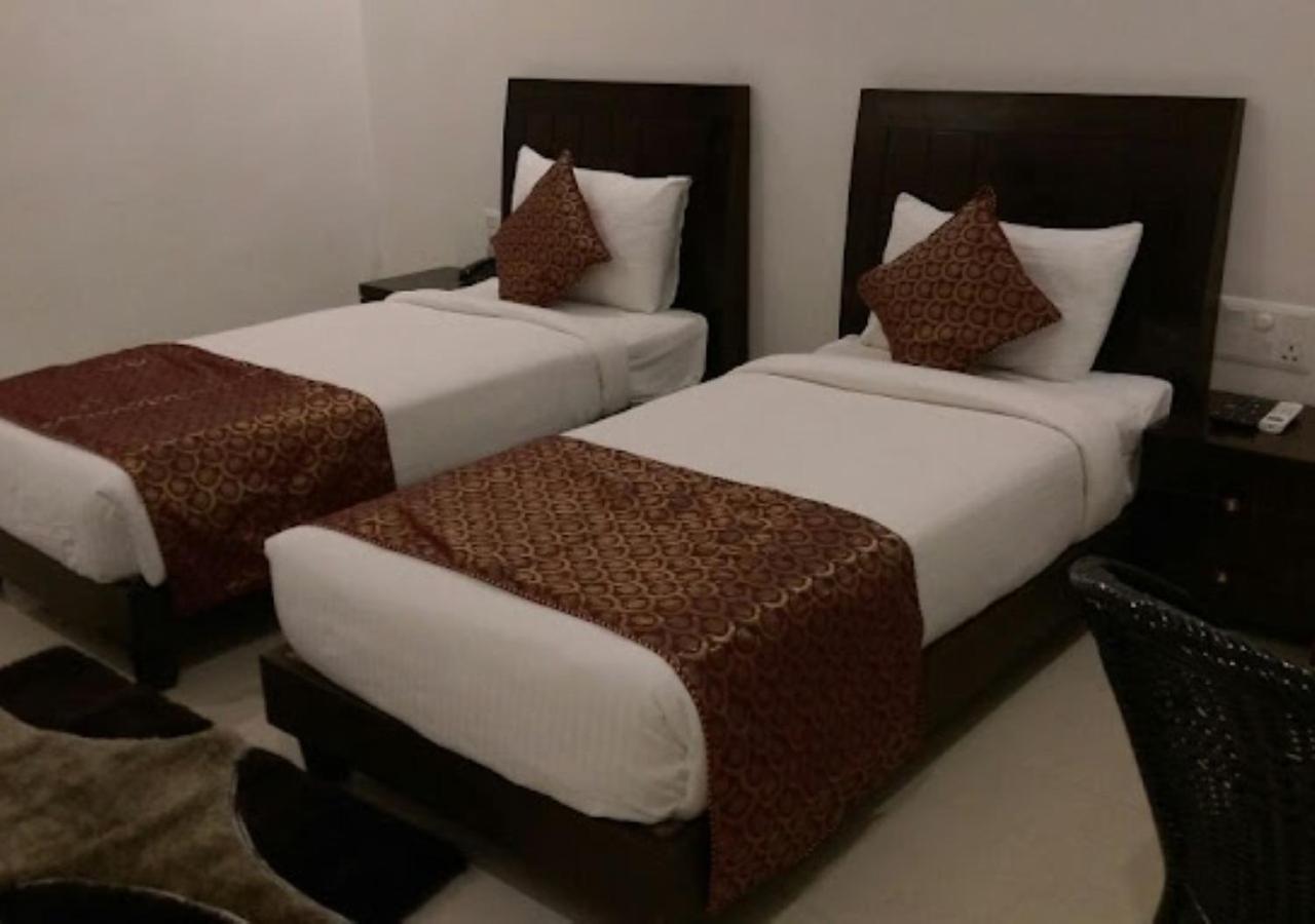 Hotel Zion Inn Varanasi Exteriör bild