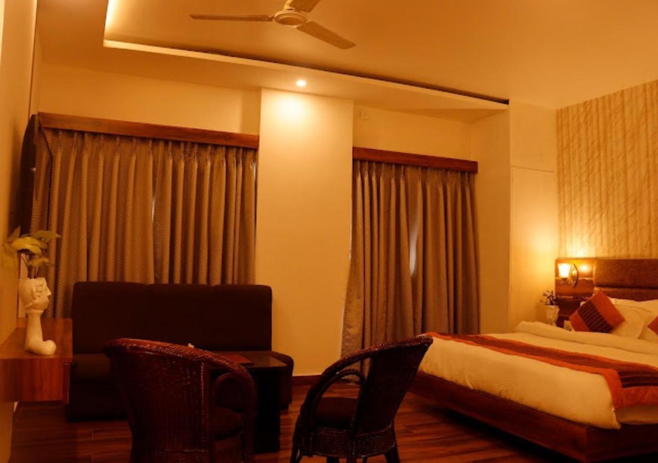 Hotel Zion Inn Varanasi Exteriör bild