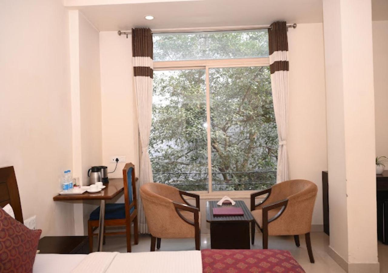 Hotel Zion Inn Varanasi Exteriör bild